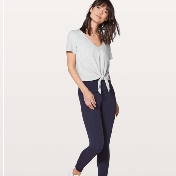 Lululemon Knot Gonna Fly Tee Heathered Light Grey